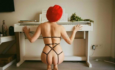 ladyy diamond xxx model pics