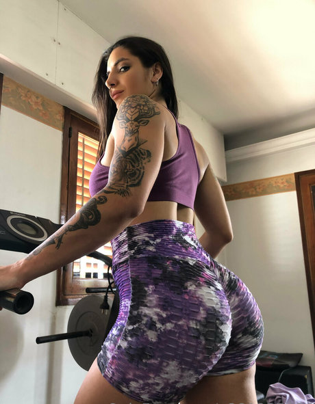 jadelaurens pretty pornstar picture