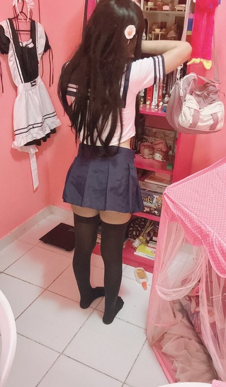 RingoRin free model picture