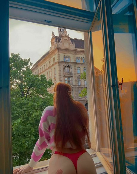 tsmiagold star nice picture