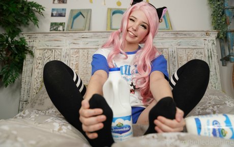 belledelphine adult model picture