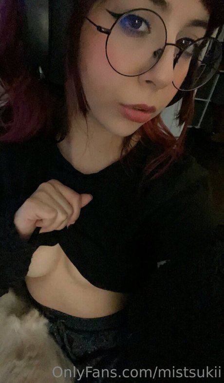 Mistsukii nude actress pictures