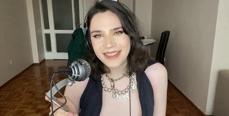 roseyule xxx pornstar picture