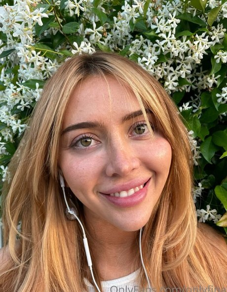 red hair onlyfans hot nude photo