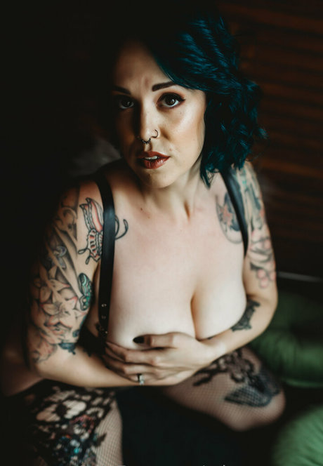 miss emm xoxo star hot archive