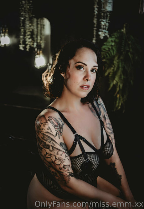 miss emm xoxo model pretty gallery