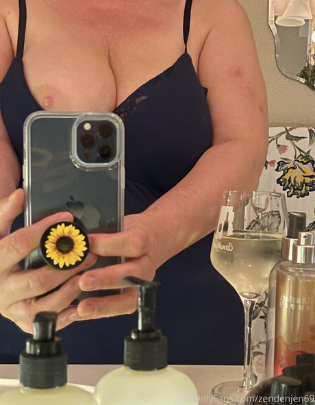 zendenjen69 star sex pics