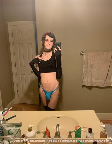 femboycherryblossom xxx pornstar picture