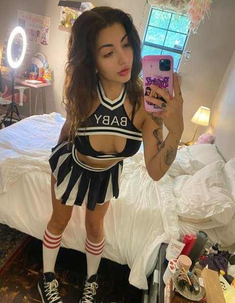 caitlintreats sexy actress galleries