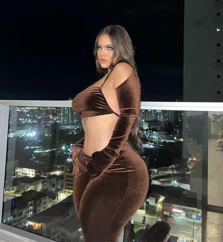 Grace Bon pornstar sexy galleries