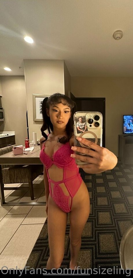 funsizeling high quality pornstar img