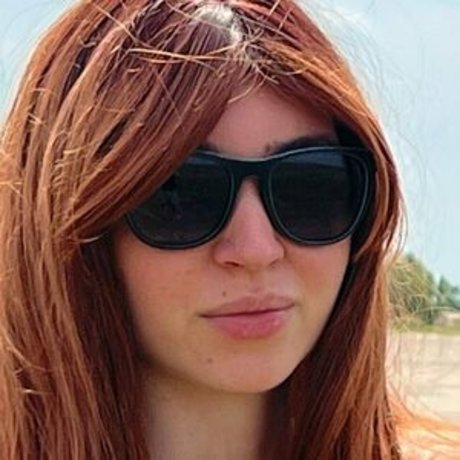 missredstar pretty actress photos