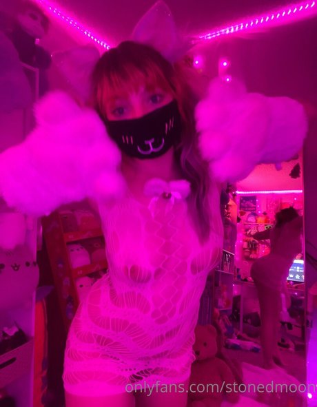 gay influencer onlyfans art nude photo