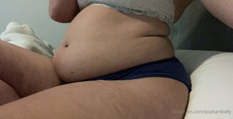 poptartbelly star erotic photo