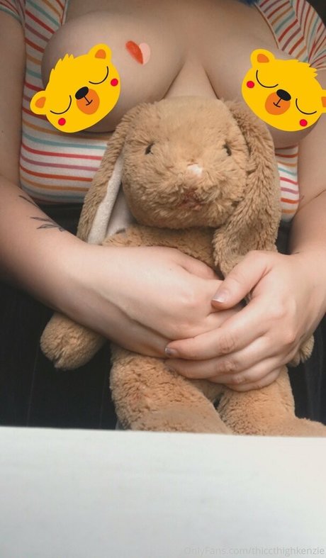 thiccthighkenzie Profile