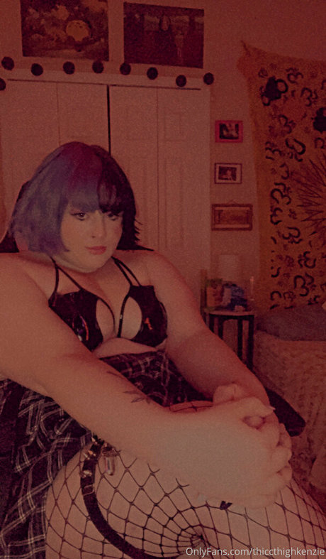 thiccthighkenzie top star pic