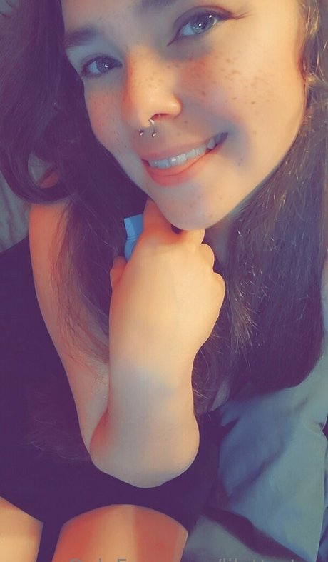 lilotterton star pornographic photos