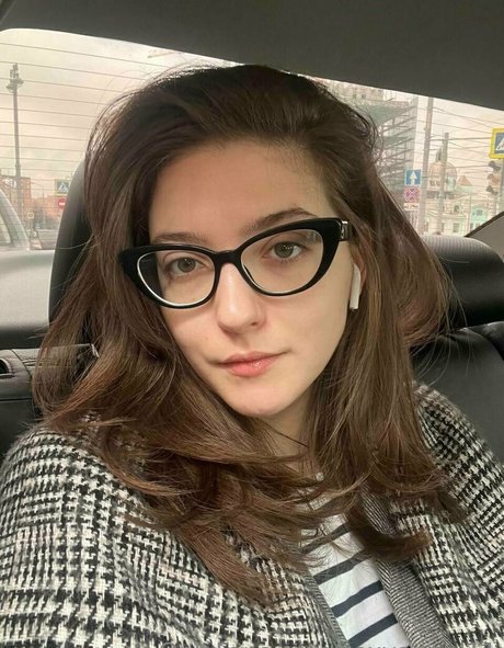 sofiaa2307 free actress archive