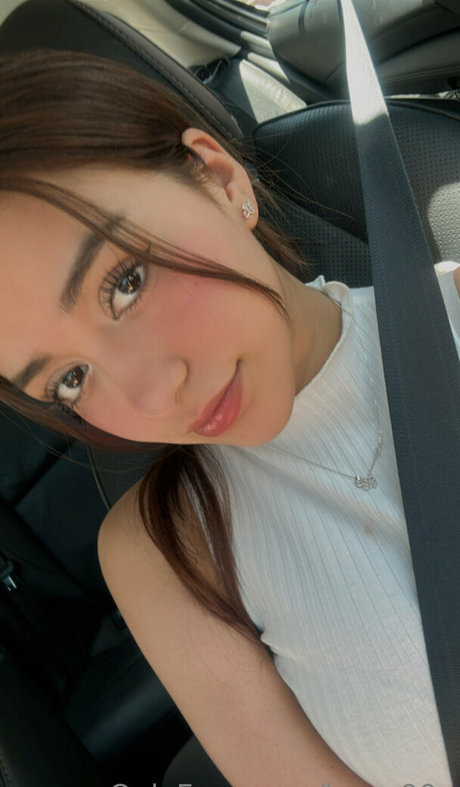 laura99x star xxx pics