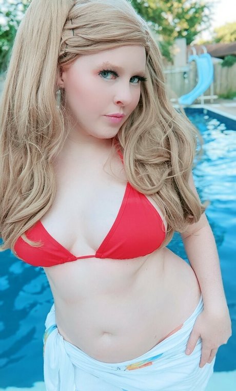 sqregina exclusive star photos