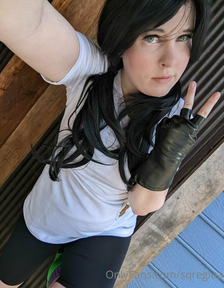 sqregina nudes star image