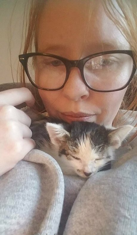 sqregina exclusive model img