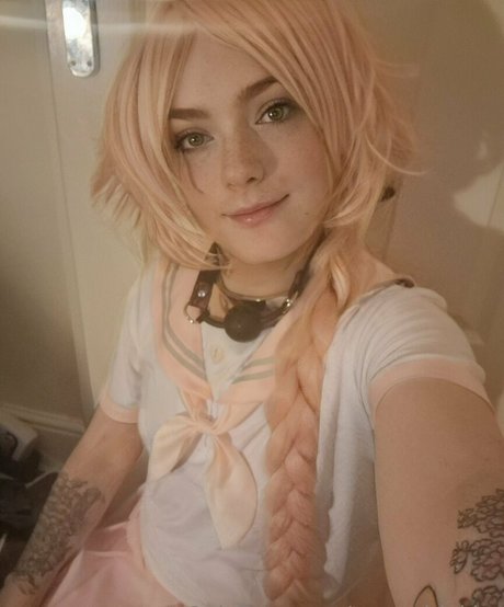 transgirlakira pornstar pretty pictures