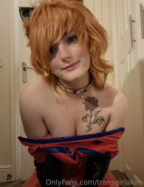 transgirlakira nude pornstar photos