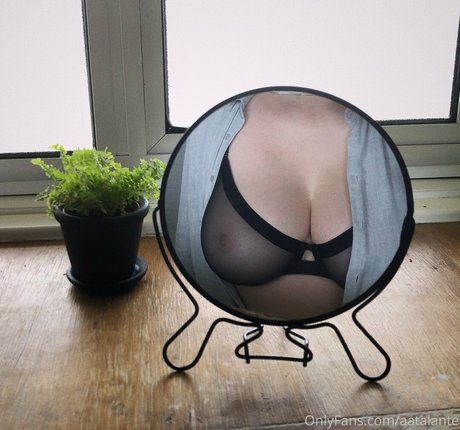 athletic milf onlyfans beautiful xxx images