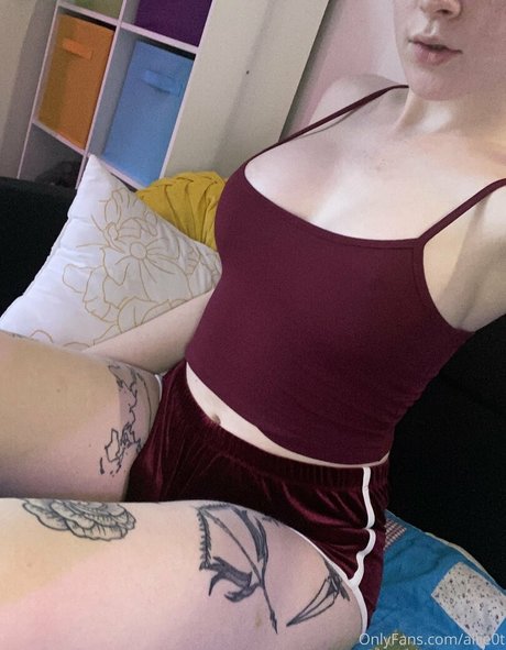 allie0t star nudes galleries