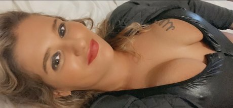 lilpocahontass model sex img