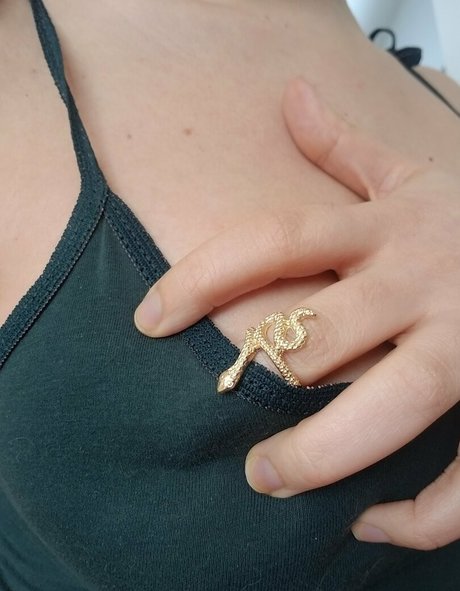 girlnumbersix model pornographic pictures