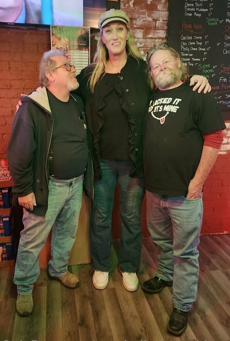 shemale fucks girl onlyfans hot sexy photos