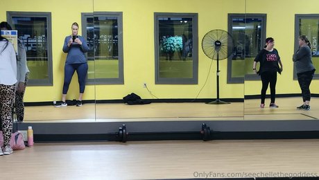 makeup artist onlyfans erotic pics