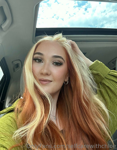 thick latina milf onlyfans free sexy pic