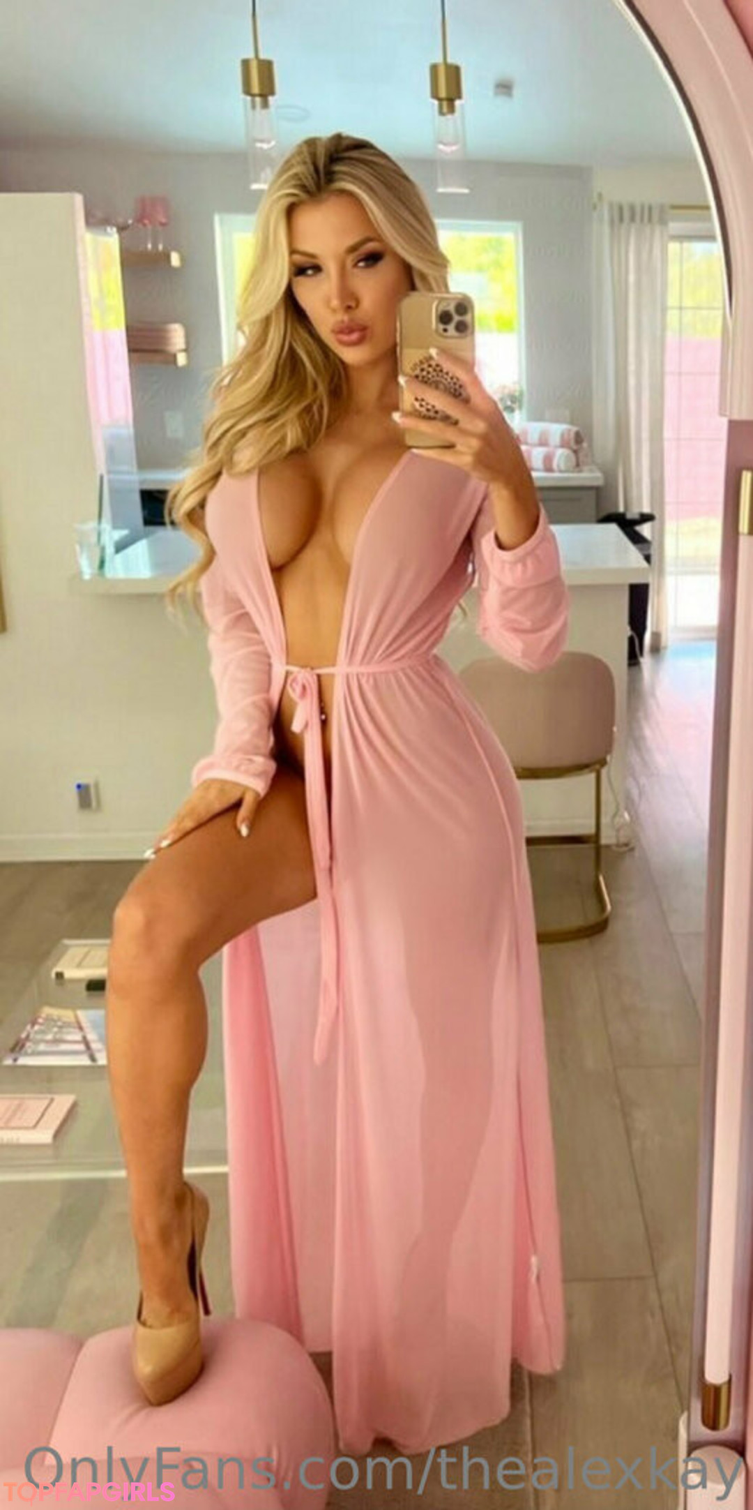 thealexkay star best pic