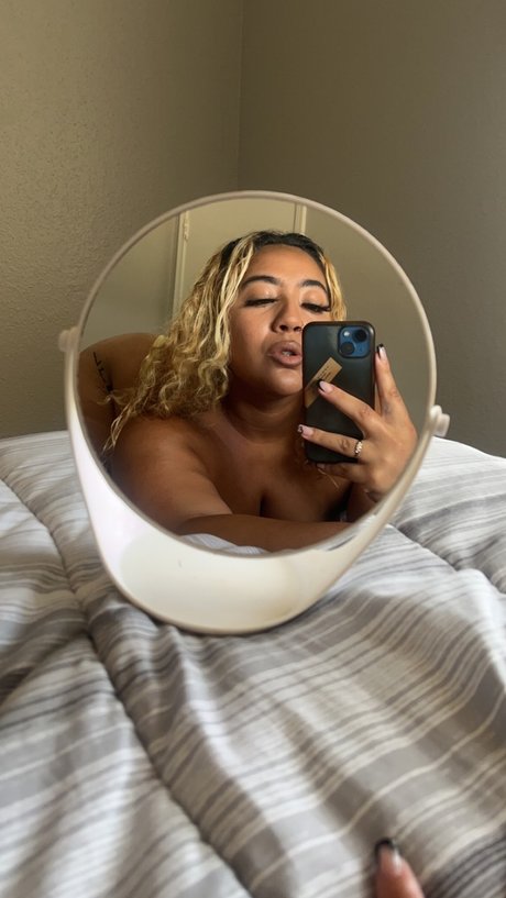 Mia Nikole perfect actress picture