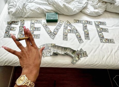 _Rastafariana_ perfect model photo