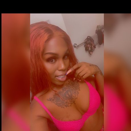 TsRaven_ pornstar erotic images