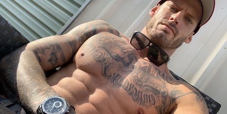 arab pussy onlyfans erotic images