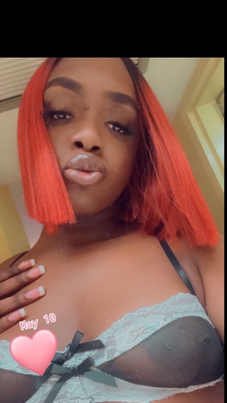 _MilanCreams_ model hd pics