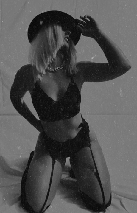 Mila Faye nudes actress archive