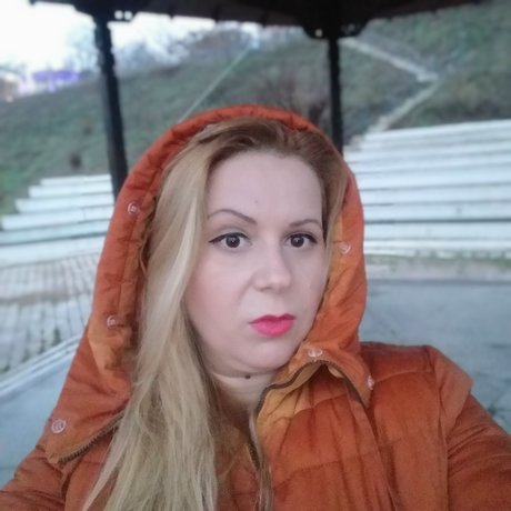 Mihaela Gabriela star adult photos