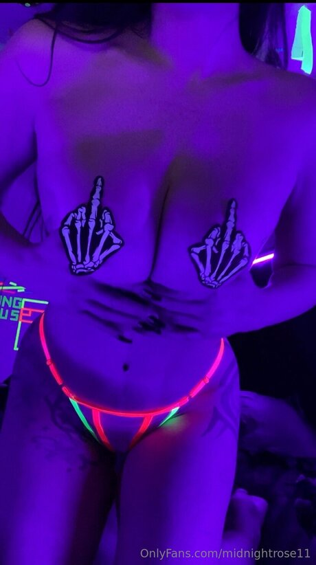 Midnightrose star xxx archive