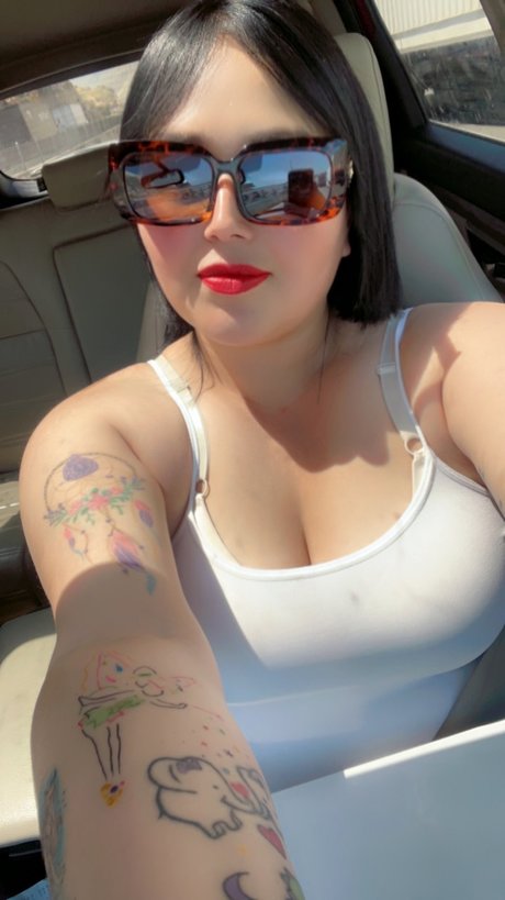 Michelle LP pornstar pretty pic