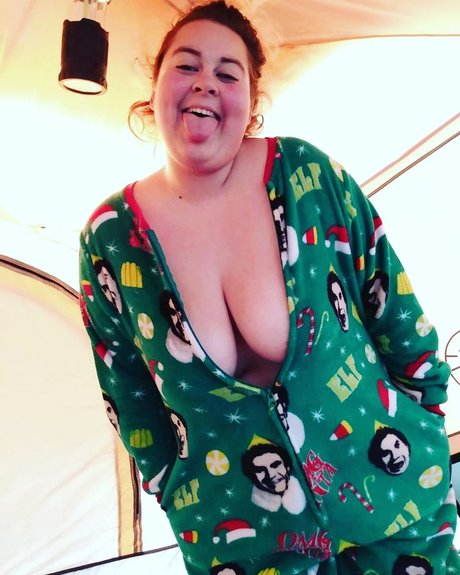 Millennia model nude gallery