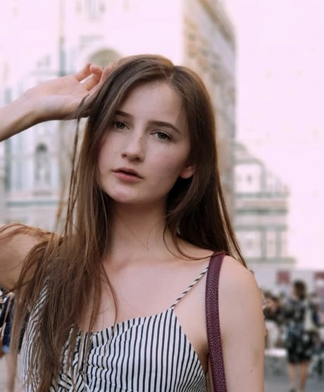 Mila Kate star exclusive pics