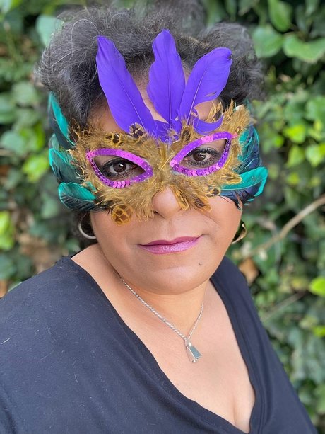 Milky Brit star pretty gallery