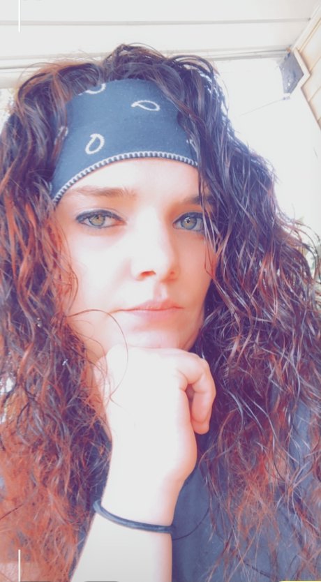 Carly Currence star erotic picture