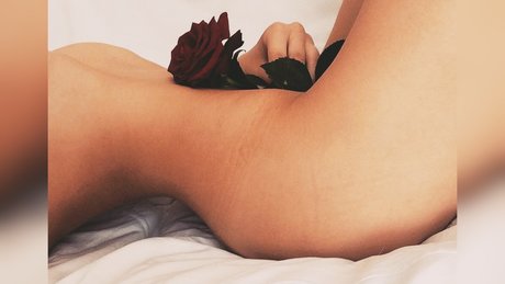 _28 Milena pornstar erotic images